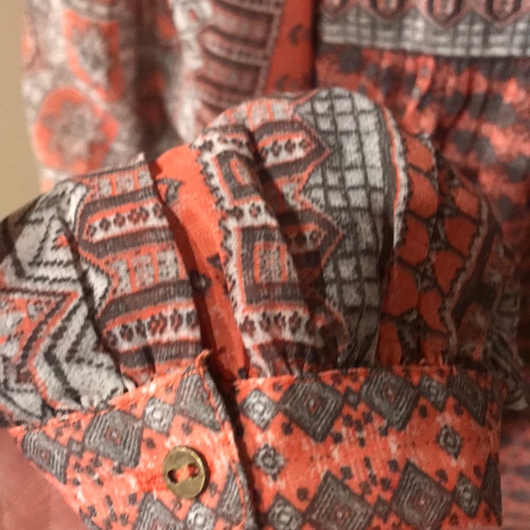 Lucky Brand Sheer Pattern Top - Picture 8 of 8